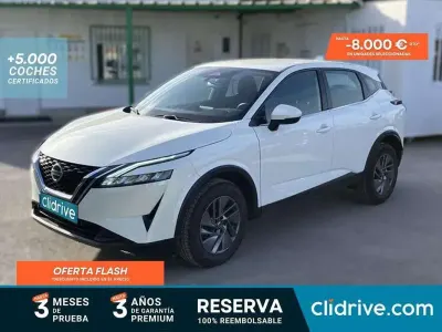 Usado Nissan Qashqai Acenta 158 CV (116 kW) 2021 Blanco SUV