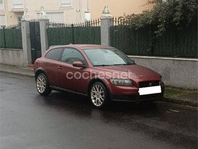 Usado Volvo C30 Momentum 2008 Etiqueta c (verde) Utilitario