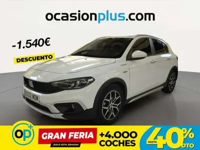 Usado Fiat Tipo Cross 131 CV (96 kW) 2023 Blanco Utilitario