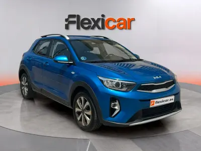 Usado Kia Stonic 101 CV (74 kW) 2023 Azul SUV