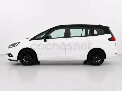 Usado Opel Zafira Excellence 140 CV (102 kW) 2018 Blanco Monovolumen