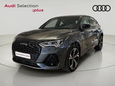 Usado Audi Q3 Sportback Ambiente 150 CV (110 kW) 2025 Gris / plata SUV