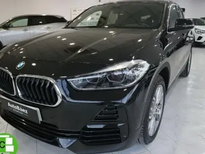 Käytetty BMW X2 136 HP (100 kW) 2022 Musta Katumaasturi