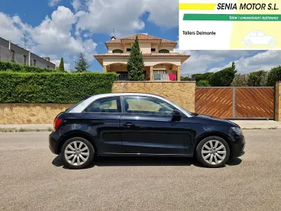 Usado Audi A1 Attraction 86 CV (63 kW) 2014 Negro Utilitario