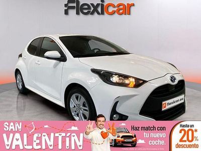 Blanco Usado 2022 Toyota Yaris Hybrid Business Edition | 17.490 € (Buen precio)