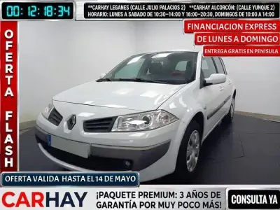 Usado Renault Mégane Authentique 85 CV (62 kW) 2006 Blanco Berlina