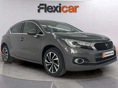Usado DS Automobiles DS4 Crossback Style 120 CV (88 kW) 2018 Gris SUV