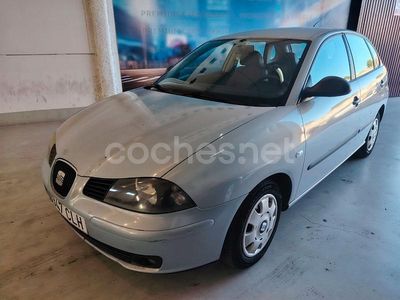 Gris / plata Usado 2003 Seat Ibiza Stella Berlina | 1310 €