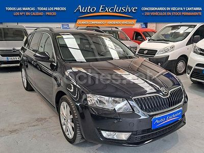 Negro Usado 2016 Skoda Octavia Ambition Familiar | 10.490 € (Precio justo)