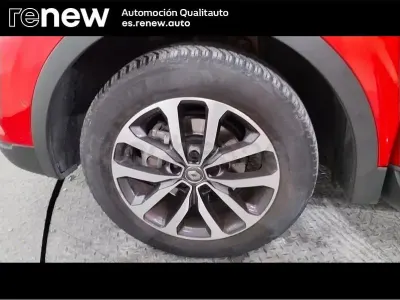 Usado Renault Kadjar Zen 140 CV (102 kW) 2021 Rojo SUV