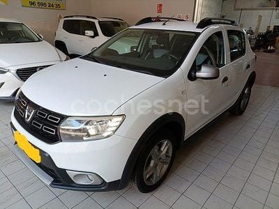 Blanco Usado 2016 Dacia Sandero Stepway Berlina | 8250 € (Precio justo)