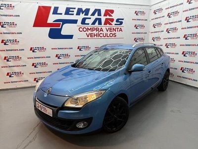 Usado Renault Mégane Expression 115 CV (84 kW) 2013 Azul Berlina