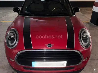 Usado Mini Cooper 136 CV (100 kW) 2019 Rojo Utilitario