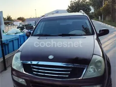 Occasion SsangYong Rexton 120 PK (88 kW) 2004 Rood SUV