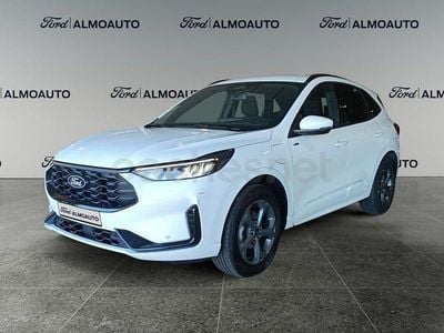 Usado Ford Kuga ST-Line 243 CV (178 kW) 2025 Blanco SUV