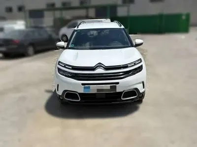 Usado Citroën C5 Aircross Feel 131 CV (96 kW) 2022 Blanco SUV
