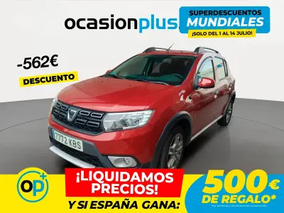 Usado Dacia Sandero Stepway 90 CV (66 kW) 2017 Rojo Berlina