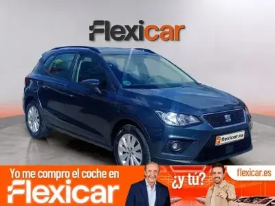 Usado Seat Arona Style 110 CV (80 kW) 2021 Gris SUV