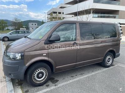 Usado VW Multivan 114 CV (83 kW) 2013 Marrón Monovolumen