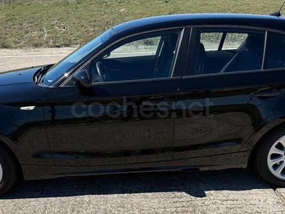 Usado BMW 116 122 HP (89 kW) 2009 Preto Citadino