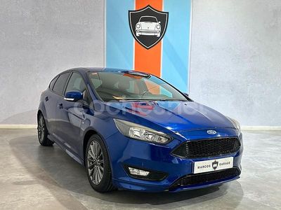 Usado Ford Focus ST-Line 125 CV (91 kW) 2017 Azul Berlina