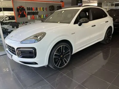 Usado Porsche Cayenne E-Hybrid