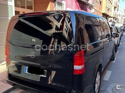 Negro Usado 2017 Mercedes V220 Exclusive Monovolumen | 30.500 € (Super precio)