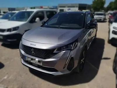 Usado Peugeot 3008 GT 300 CV (220 kW) 2022 Gris SUV