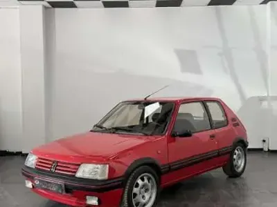 Usado Peugeot 205 GTi 121 CV (88 kW) 1992 Rojo Utilitario