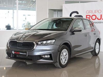 Usado Skoda Fabia Ambition 80 CV (58 kW) 2023 Gris Utilitario