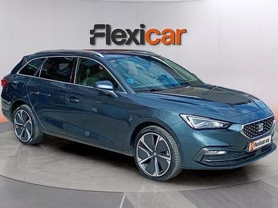 Usado Seat Leon FR 204 CV (150 kW) 2021 Gris Familiar