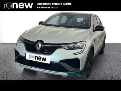 Usado Renault Arkana Techno 145 CV (106 kW) 2023 Blanco SUV