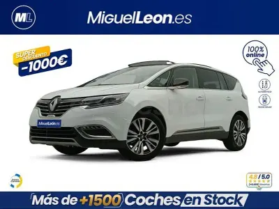 Usado Renault Espace Initiale Paris 160 CV (117 kW) 2018 Gris / plata Monovolumen