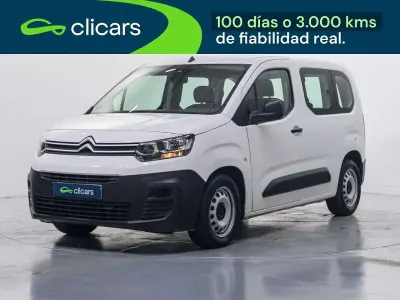 Usado Citroën Berlingo Live 102 CV (75 kW) 2020 Blanco Monovolumen