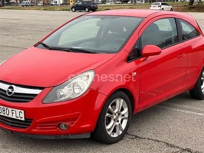 Usado Opel Corsa 90 CV (66 kW) 2007 Rojo Utilitario