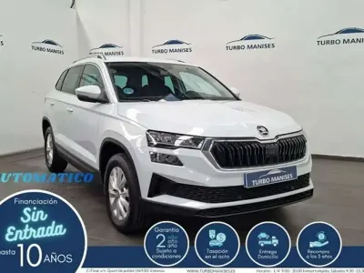 Usado Skoda Karoq Ambition 150 CV (110 kW) 2023 Blanco SUV