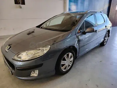 Usado Peugeot 407 Sport 110 CV (80 kW) 2006 Gris / plata Familiar