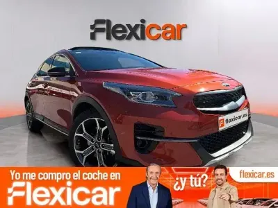 Usado Kia XCeed 141 CV (103 kW) 2020 Naranja SUV