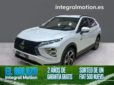 Usado Mitsubishi Eclipse Cross 187 CV (137 kW) 2025 Blanco SUV