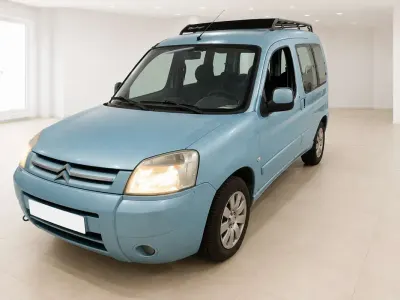 Usado Citroën Berlingo 90 CV (66 kW) 2007 Azul Monovolumen