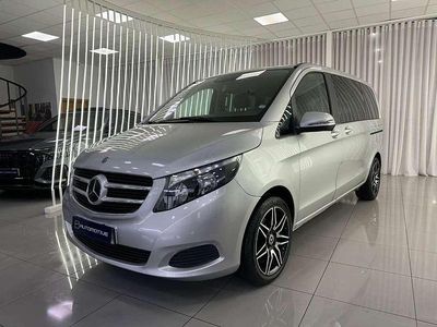 Usado Mercedes V220 Avantgarde 163 CV (119 kW) 2019 Gris / plata Monovolumen