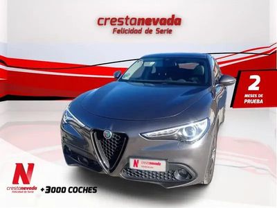 Usado Alfa Romeo Stelvio Sprint 190 CV (139 kW) 2021 Gris SUV