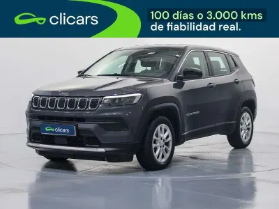 Usado Jeep Compass Altitude 145 CV (106 kW) 2025 Gris SUV