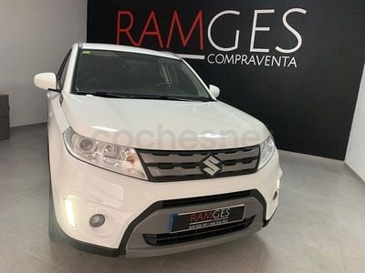 Usado Suzuki Vitara 120 CV (88 kW) 2018 Blanco SUV