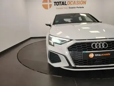 Usado Audi A3 150 CV (110 kW) 2023 Blanco Berlina