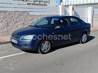 Azul Usado 2006 Ford Focus Ghia Berlina | 2500 € (Precio justo)