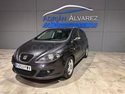 Usado Seat Altea XL Reference 105 CV (77 kW) 2008 Negro Monovolumen