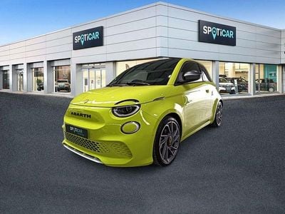 Usado Abarth 500e Scorpionissima 114 kW (155 CV) 2024 Verde Utilitario