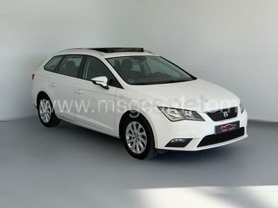 Usado Seat Leon Ecomotive 110 CV (80 kW) 2015 Blanco Familiar