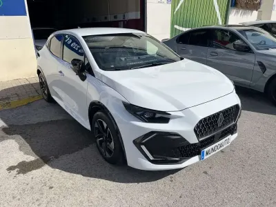 Nuevo Renault Clio Techno 159 CV (116 kW) 2026 Blanco Utilitario
